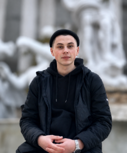 Небожинський Назар Володимирович