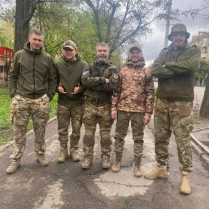 Фото. Бойові побратими