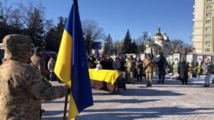 Прапор. Домовина Прощання з Білявським