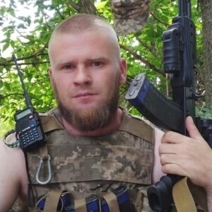 Гурінчук  Ю. у військовому спорядженні