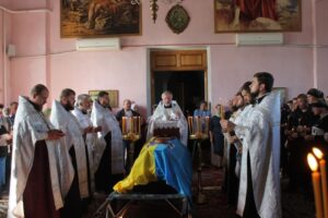 ВІдспівування Романа у церкві