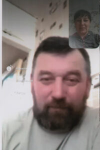 Дулачик відростив бороду