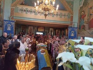 Відспівуванні полеглого Василя у церкві