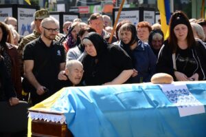 Прощання Домовина. хліб