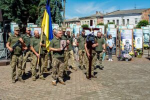 Прощання з Сергієм на майдані у Дубно