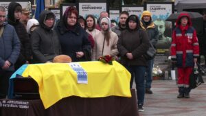 Біля труни рідні Юрія