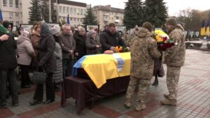 Прощання на майдані