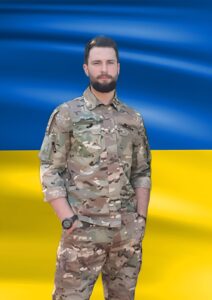 Олександр у військовій формі